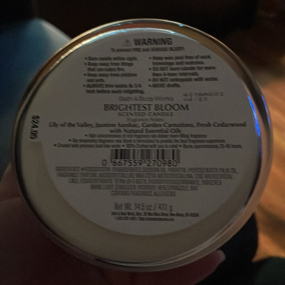 Brightest bloom candle - Picture 3 of 3